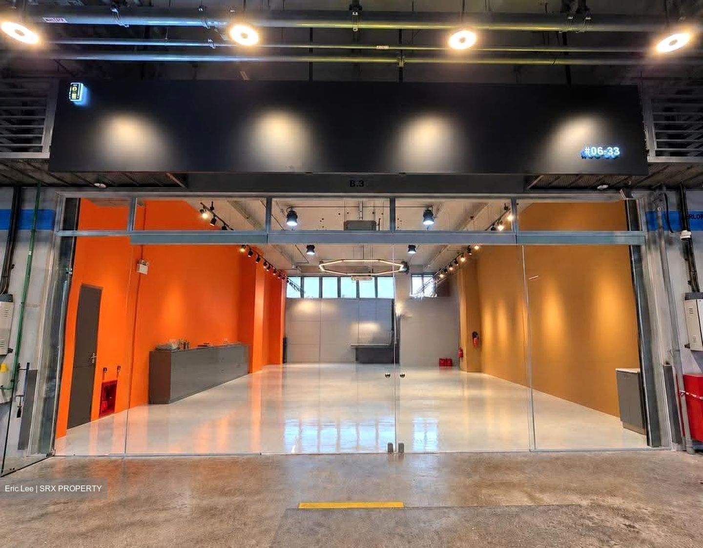 Carros Centre (D25), Factory #632985771